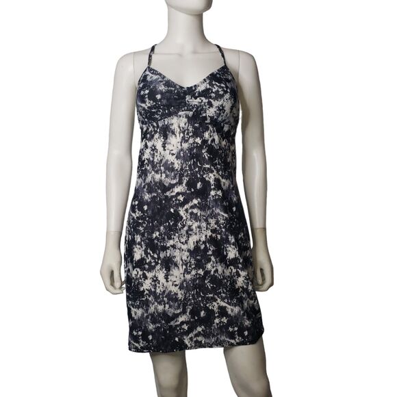 ATHLETA Black and White Abstract Pattern Swim Dress Womens Size Small - Picture 1 of 5